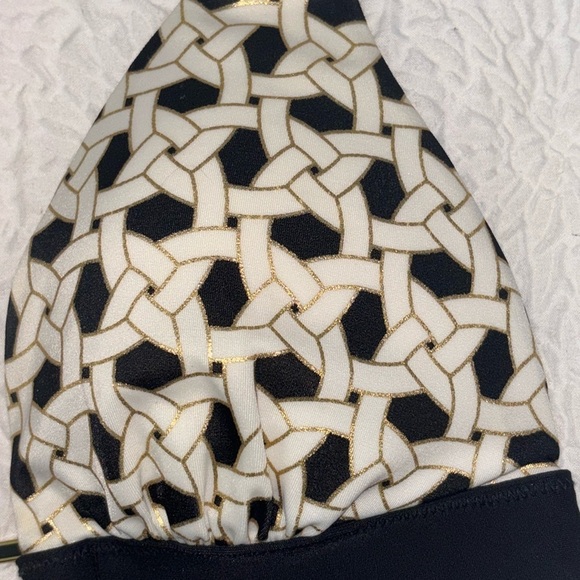 VICTORIA'S SECRET Push-up Halter Bikini Top - Picture 3 of 7